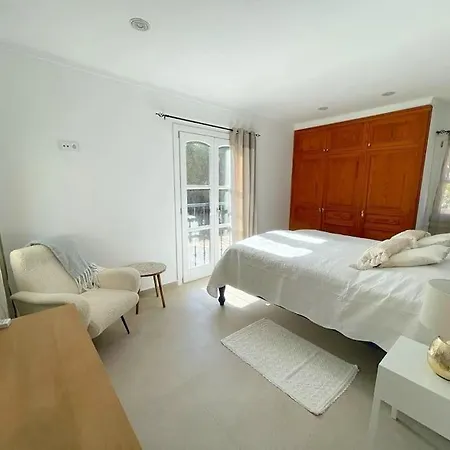Apartman Strandnahe Mit Pool, Wifi, Klima, Heizung, Tischtennis, Trampolin In *